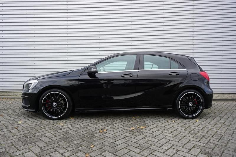 Occasion Mercedes A250 211 PK (155 kW) 2013 Hatchback Hatchback