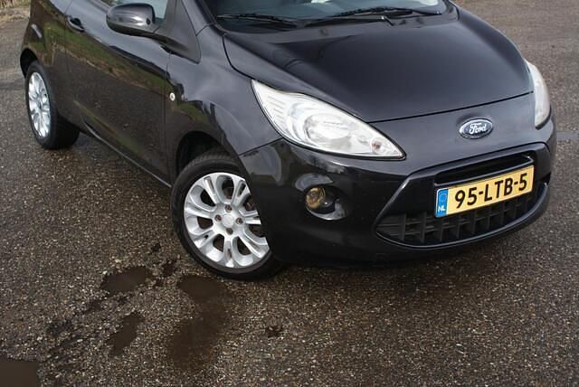 Occasion Ford Ka 69 PK (50 kW) 2010 Zwart Hatchback