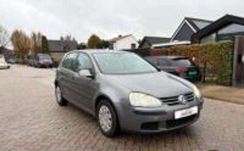 Occasion VW Golf IV Trendline 102 PK (75 kW) 2004 Grijs Hatchback