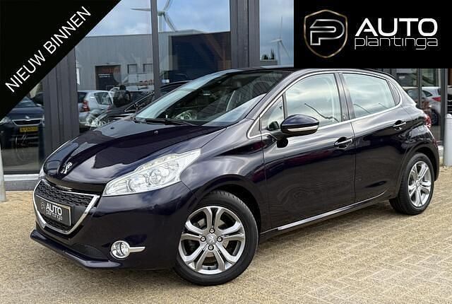 Blauw Gebruikt 2013 Peugeot 208 Allure Hatchback | € 5.445 (Duur) - Afbeelding 1/4
