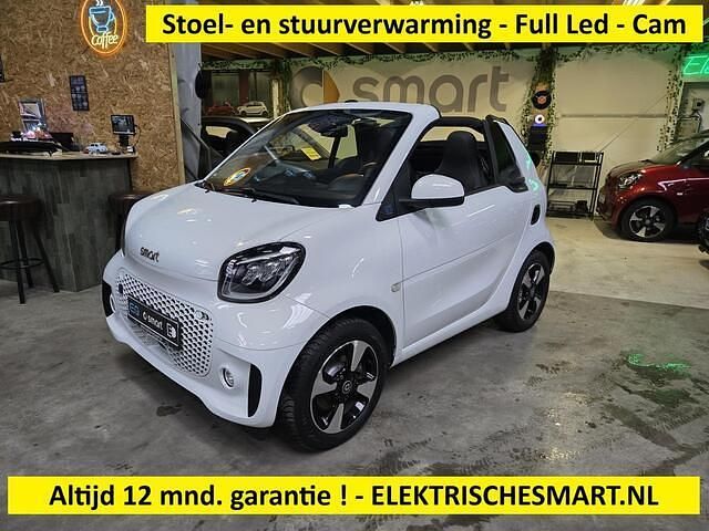 Wit Occasion 2020 Smart ForTwo Electric Drive Cabriolet | € 13.250 (Iets duurder) - Afbeelding 1/4