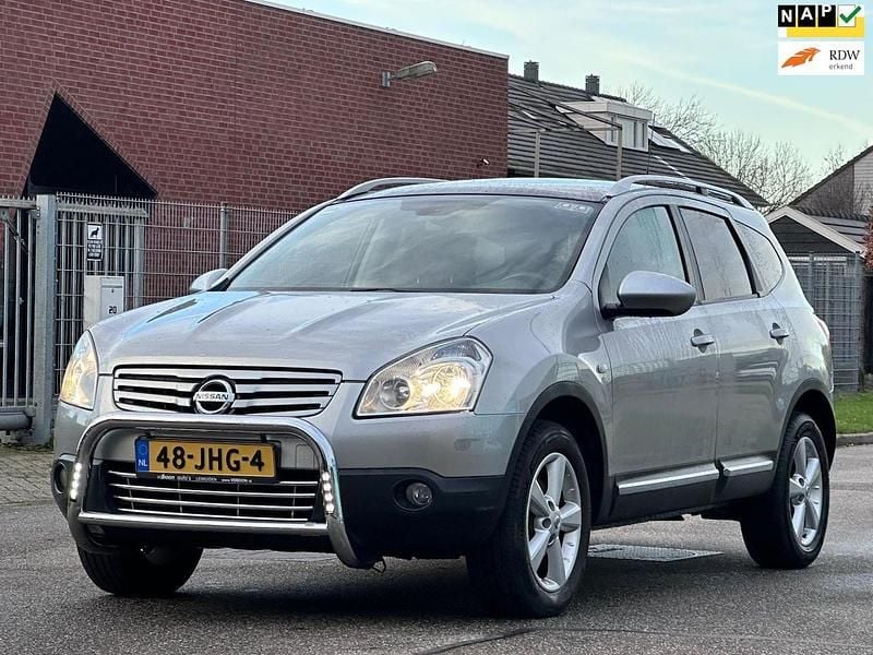Grijs Gebruikt 2009 Nissan Qashqai +2 SUV | € 6.950 (Eerlijke prijs) - Afbeelding 1/4