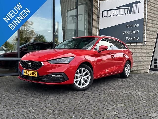 Rood Occasion 2020 Seat Leon Style Stationwagen | € 16.950 (Super prijs) - Afbeelding 1/4