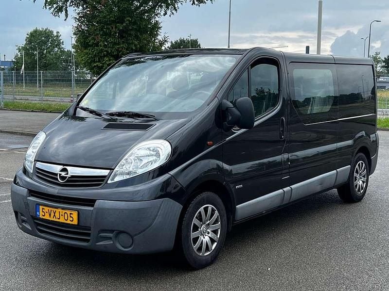 Zwart Gebruikt 2012 Opel Vivaro Van | € 5.999 (Iets duurder) - Afbeelding 1/4