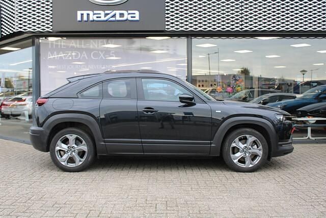 Occasion Mazda MX30 Exclusive-Line 106 kW (145 PK) 2023 Jet black mica (41w) (donker zwart) SUV