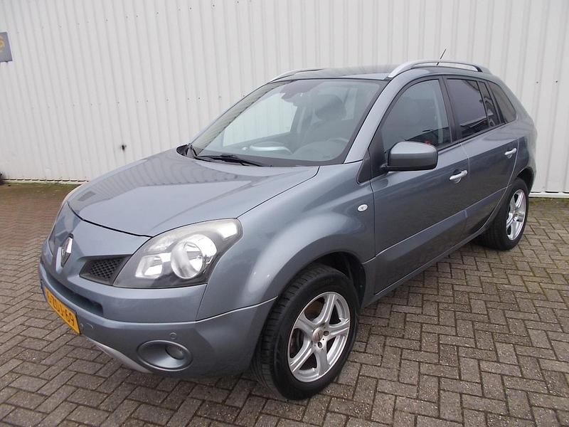 Grijs Gebruikt 2008 Renault Koleos Dynamique SUV | € 3.995 - Afbeelding 1/4