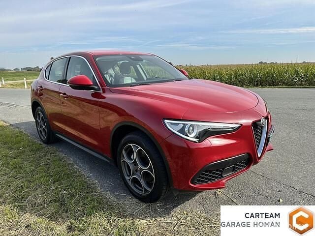 Rood Gebruikt 2017 Alfa Romeo Stelvio Super SUV | € 22.950 (Eerlijke prijs) - Afbeelding 1/4
