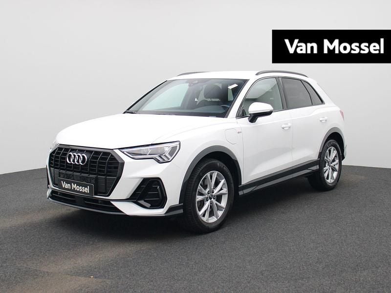 Wit Gebruikt 2022 Audi Q3 S-Line SUV | € 35.900 (Eerlijke prijs) - Afbeelding 1/4