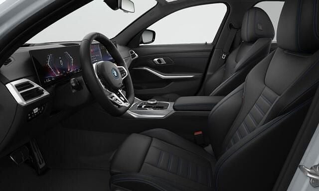 Occasion BMW 330 Comfort Edition 291 PK (214 kW) 2025 Grijs Sedan