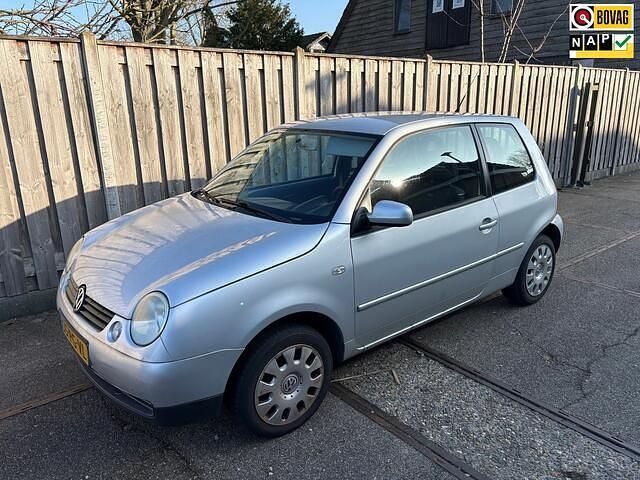 Grijs Occasion 2004 VW Lupo Hatchback | € 1.450 (Eerlijke prijs) - Afbeelding 1/4