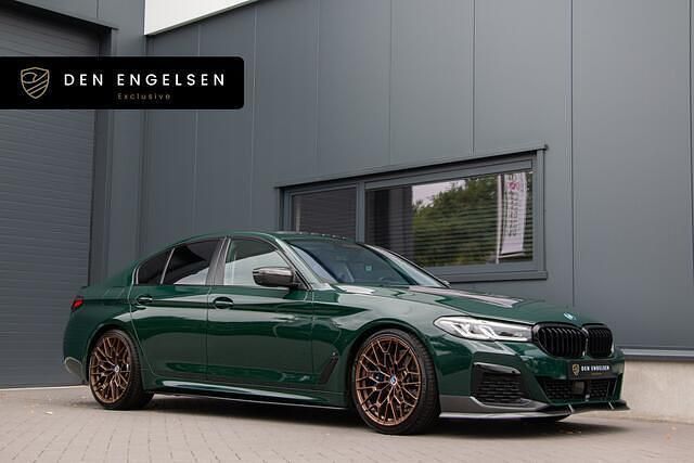 Groen Gebruikt 2021 BMW 545e M Sport Sedan | € 51.950 (Iets duurder) - Afbeelding 1/4