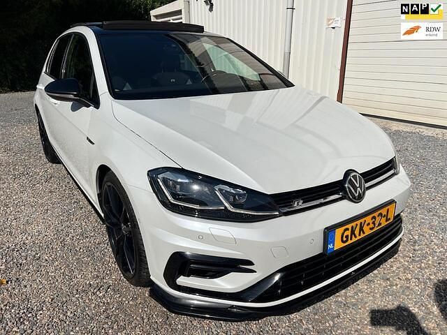Wit Gebruikt 2017 VW Golf VII R Hatchback | € 28.999 (Iets duurder) - Afbeelding 1/4