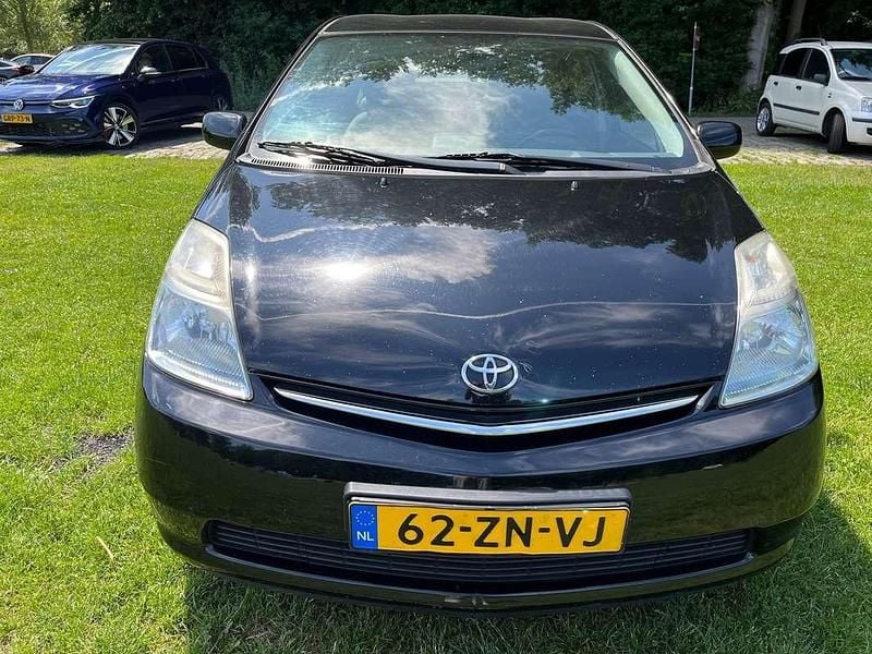Zwart Occasion 2008 Toyota Prius Comfort Hatchback | € 3.500 (Goede deal) - Afbeelding 1/4