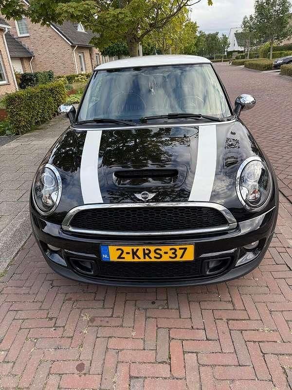 Gebruikt 2013 Mini Cooper S Hatchback | € 13.000 - Afbeelding 1/4