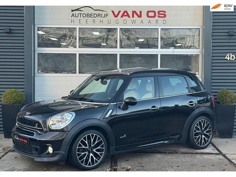 Zwart Gebruikt 2015 Mini John Cooper Works Countryman Salt SUV | € 13.950 (Goede deal) - Afbeelding 1/4