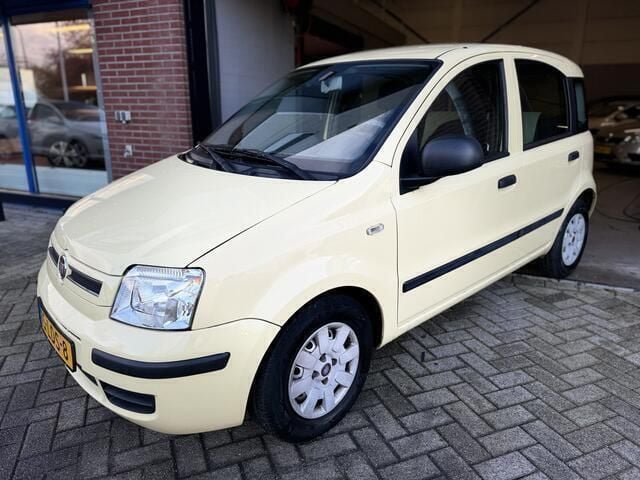 Geel Gebruikt 2010 Fiat Panda Active Hatchback | € 2.450 (Eerlijke prijs) - Afbeelding 1/4