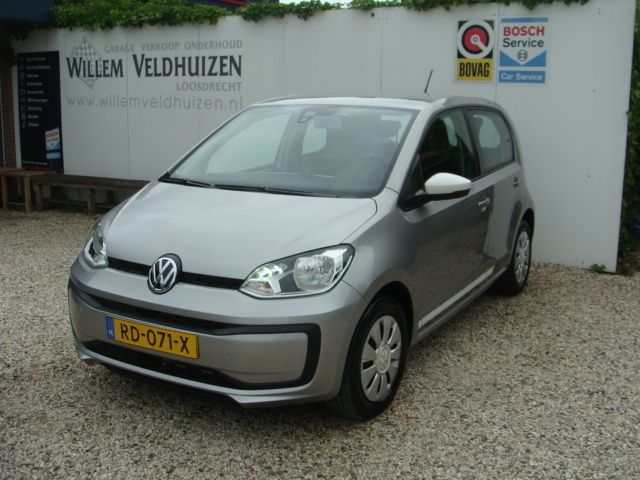 Grijs Gebruikt 2017 VW up! Move Hatchback | € 7.980 (Eerlijke prijs) - Afbeelding 1/4