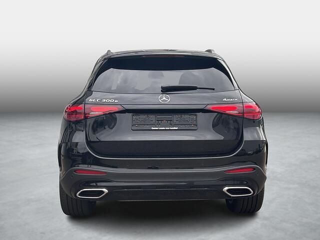 Occasion Mercedes GLC300 Sport Edition 204 PK (150 kW) 2026 Zwart SUV