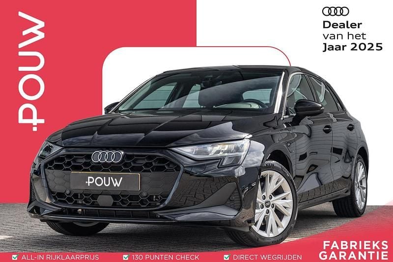 Zwart Nieuw 2025 Audi A3 Sportback e-tron Proline Sedan | € 38.450 (Eerlijke prijs) - Afbeelding 1/4