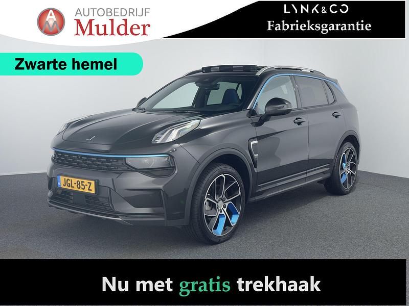 Zwart Gebruikt 2023 Lynk & Co 01 SUV | € 29.245 (Eerlijke prijs) - Afbeelding 1/4