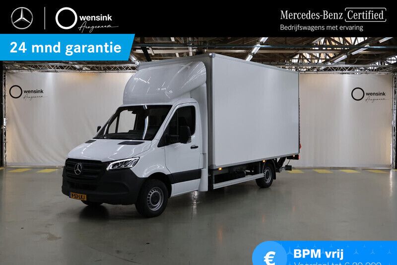 Wit Nieuw 2024 Mercedes Sprinter Van | € 59.950 - Afbeelding 1/4