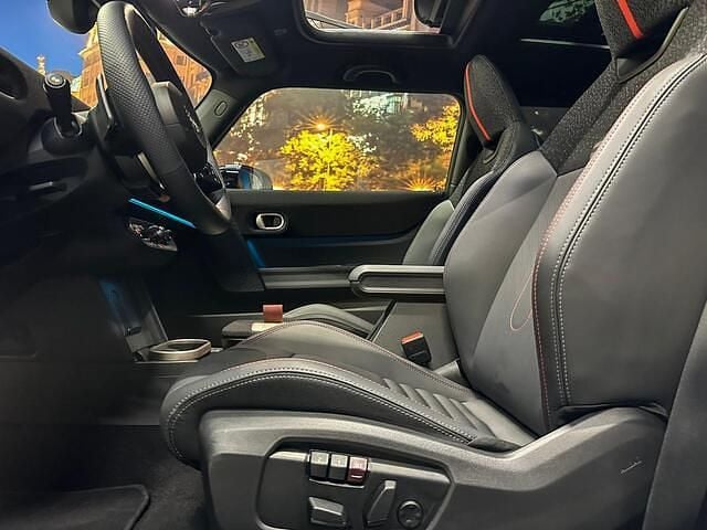 Occasion Mini John Cooper Works 204 PK (150 kW) 2024 Zilver (metallic) Hatchback