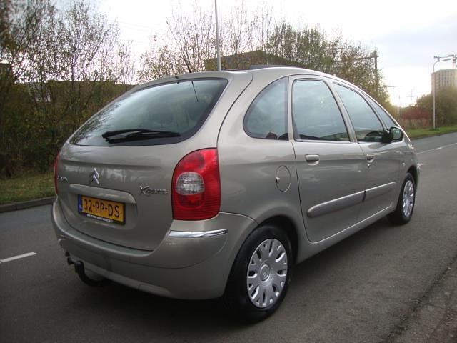 Occasion Citroën Xsara Picasso 116 PK (85 kW) 2004 Beige MPV