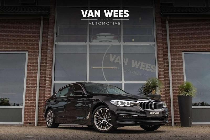 Zwart Gebruikt 2020 BMW 530e Executive Sedan | € 27.950 (Goede deal) - Afbeelding 1/3