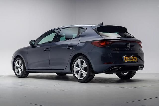 Occasion Seat Leon Business 110 PK (80 kW) 2020 Grijs Hatchback