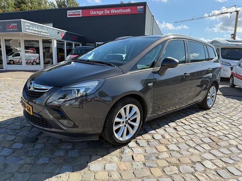 Grijs Occasion 2016 Opel Zafira Innovation MPV | € 10.950 (Eerlijke prijs) - Afbeelding 1/4