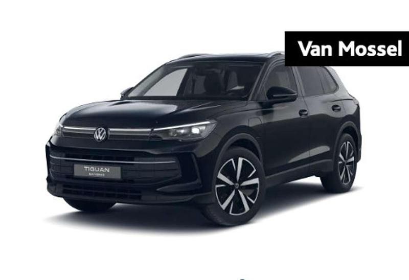 Zwart Nieuw 2025 VW Tiguan Edition SUV | € 55.400 (Eerlijke prijs) - Afbeelding 1/4