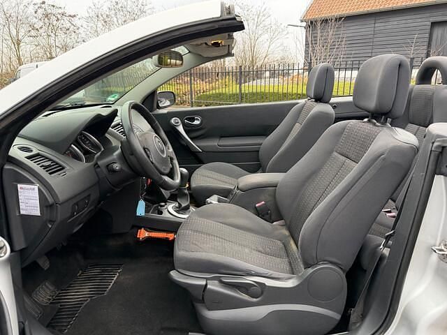 Occasion Renault Mégane Cabriolet Dynamique 111 PK (81 kW) 2007 Grijs (metallic) Cabriolet