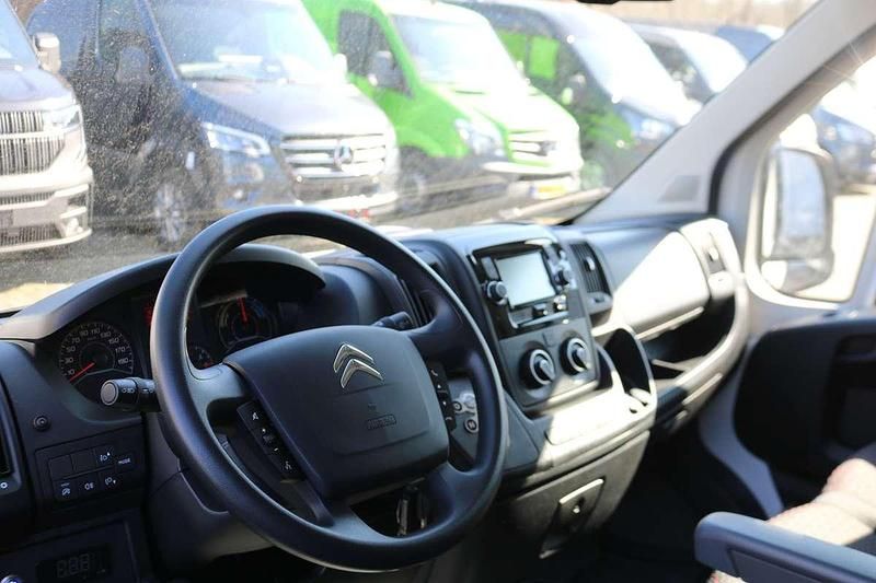 Wit Gebruikt 2023 Citroën Jumper MPV | € 27.950 - Afbeelding 1/2