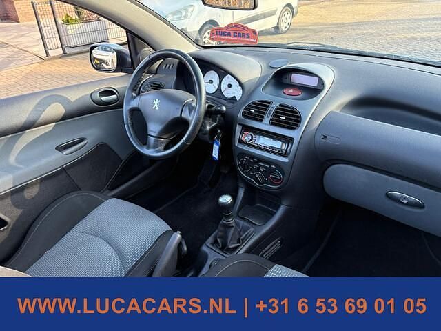 Occasion Peugeot 206 CC 109 PK (80 kW) 2004 Grijs Cabriolet