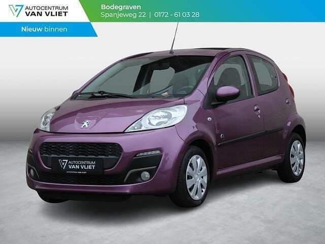 Occasion Peugeot 107 Envy 68 PK (50 kW) 2014 Paars Hatchback