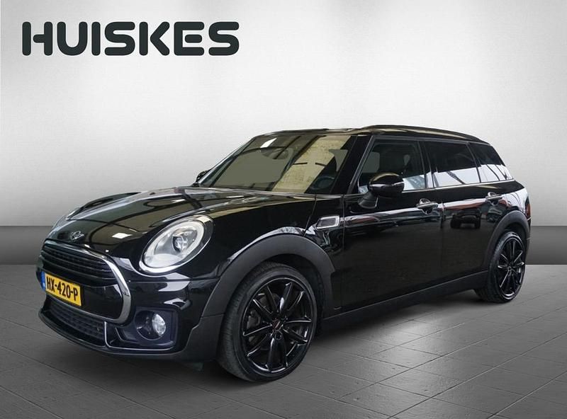 Zwart Gebruikt 2016 Mini Cooper Clubman Business Stationwagen | € 17.450 (Duur) - Afbeelding 1/4