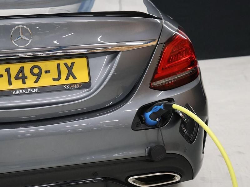 Occasion Mercedes C300 Business 320 PK (235 kW) 2020 Grijs Sedan