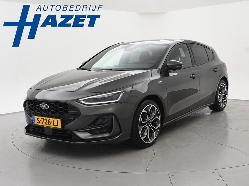 Grijs Gebruikt 2023 Ford Focus ST-Line X Hatchback | € 22.950 (Iets duurder) - Afbeelding 1/4