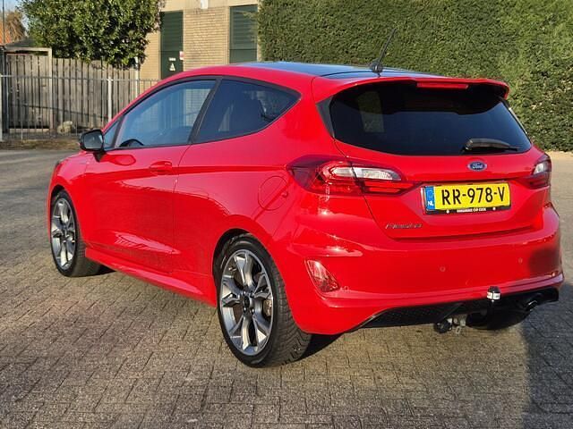 Occasion Ford Fiesta ST-Line 127 PK (93 kW) 2018 Rood Hatchback