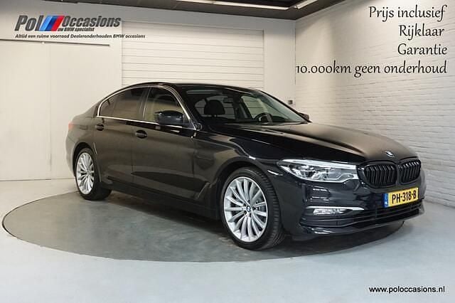 Zwart Gebruikt 2017 BMW 540 Executive Sedan | € 34.600 (Iets duurder) - Afbeelding 1/4