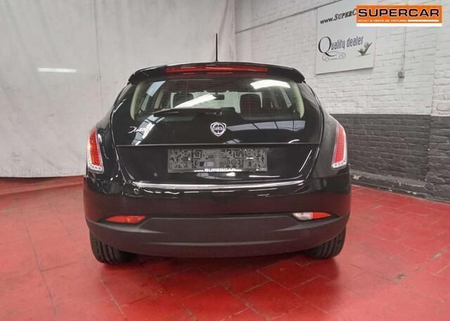 Occasion Lancia Delta 2009 Zwart Hatchback