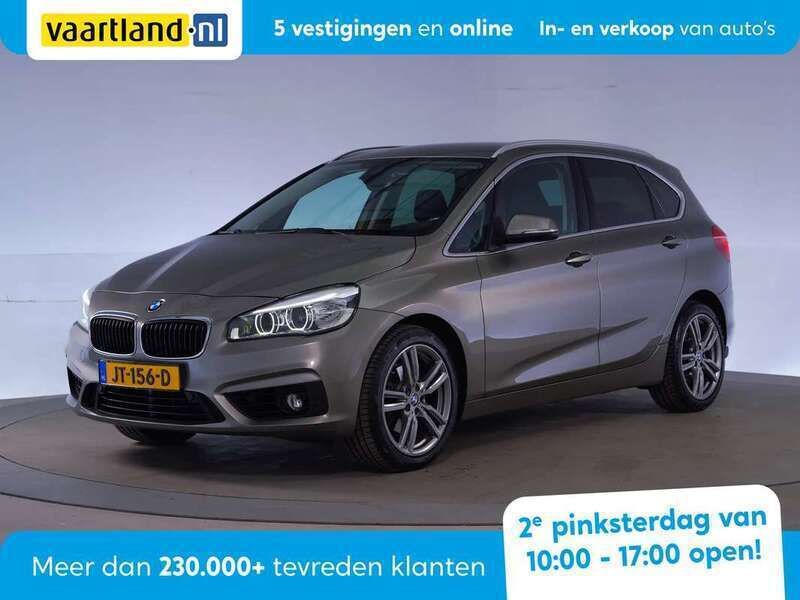 Grijs, metallic lak Gebruikt 2015 BMW 218 Active Tourer M Sport MPV | € 12.745 (Eerlijke prijs) - Afbeelding 1/3