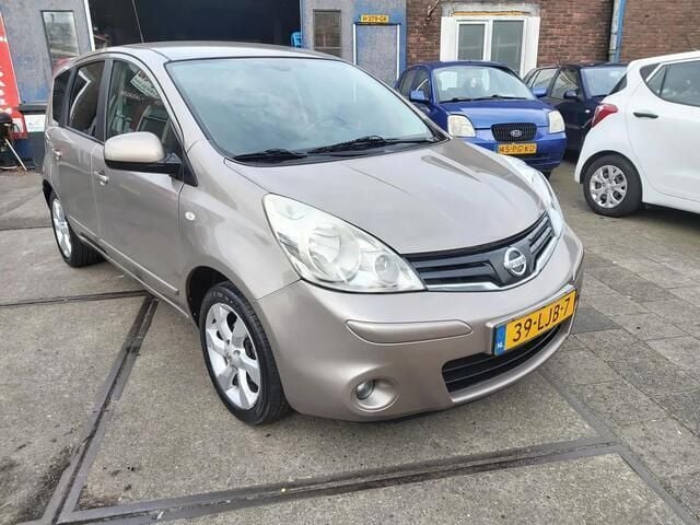 Bruin Gebruikt 2010 Nissan Note MPV | € 4.875 (Duur) - Afbeelding 1/4