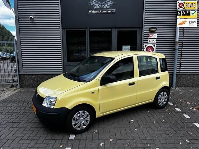 Geel Gebruikt 2011 Fiat Panda Hatchback | € 2.950 (Eerlijke prijs) - Afbeelding 1/4