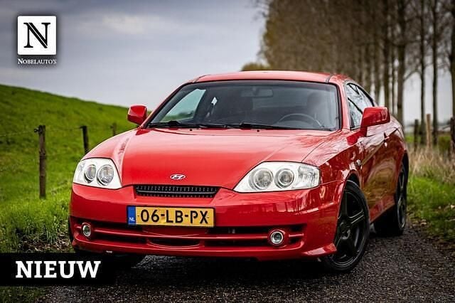 Rood Gebruikt 2003 Hyundai Coupé Coupé | € 4.990 - Afbeelding 1/4
