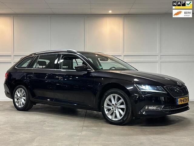 Occasion Skoda Superb Business Line 120 PK (88 kW) 2017 Zwart Stationwagen