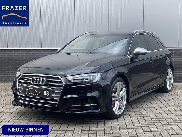 Zwart Gebruikt 2017 Audi S3 Sport Hatchback | € 33.950 (Goede deal) - Afbeelding 1/4