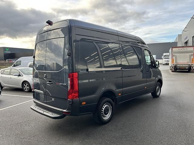 Occasion Mercedes Sprinter 170 PK (125 kW) 2024 Grijs (metallic) Van