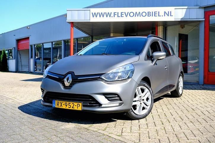 Gebruikt 2018 Renault Clio IV Zen Stationwagen | € 7.250 (Goede deal) - Afbeelding 1/4