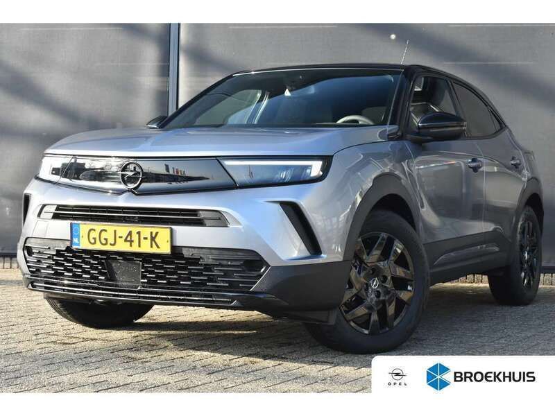 Grijs, metallic lak Gebruikt 2024 Opel Mokka SUV | € 28.900 - Afbeelding 1/4